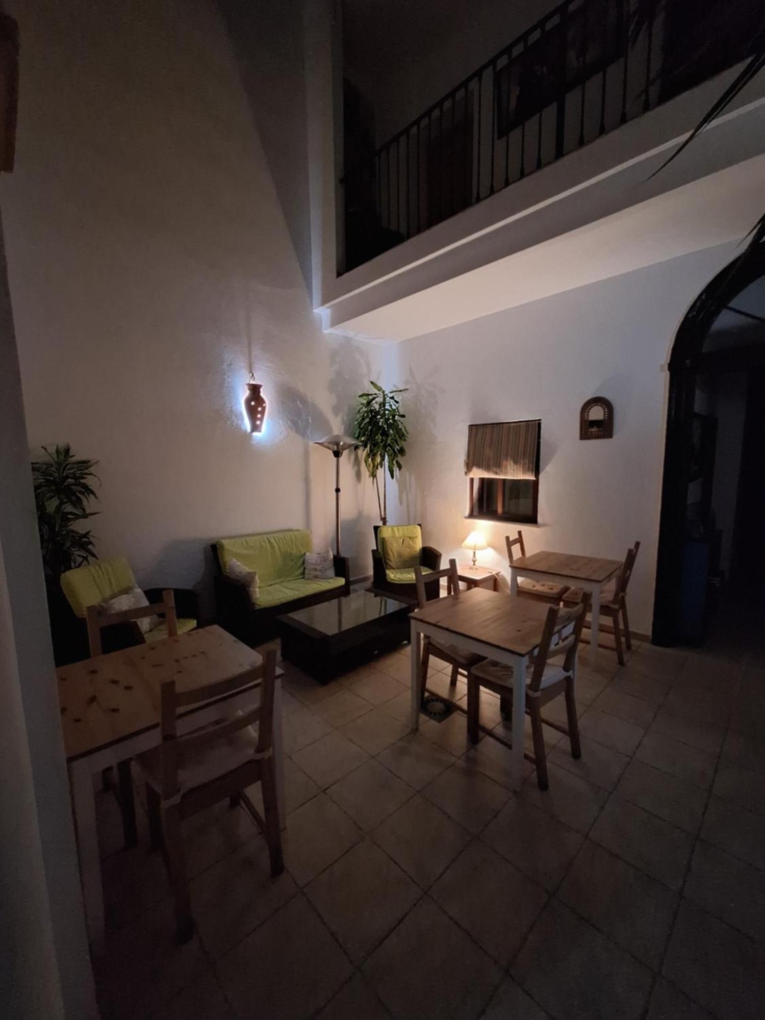 Hostal Fenix Jerez de la Frontera Kültér fotó